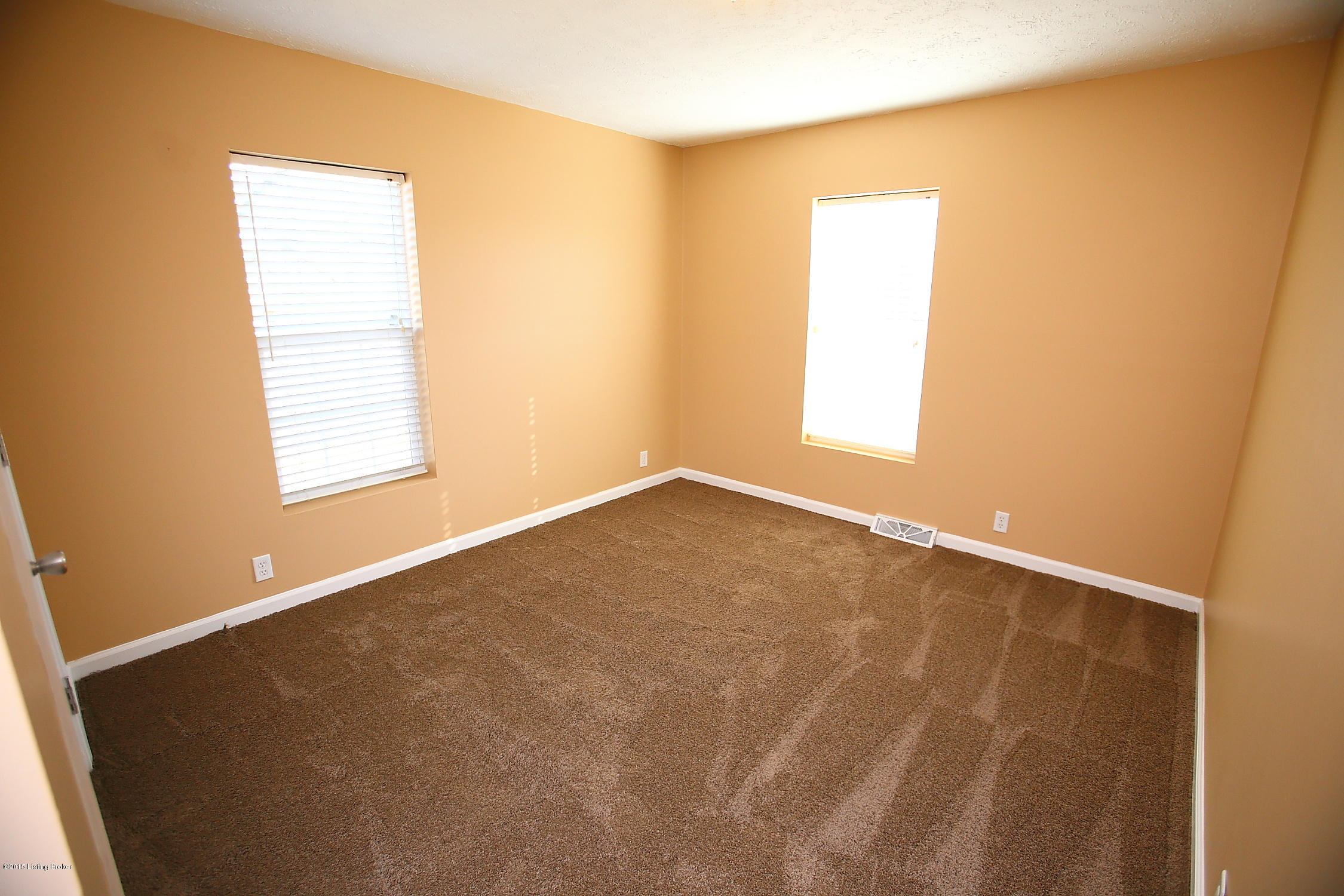 6154 Moorman Road Louisville, KY 40272 - Photo 23 of 32 Bedroom