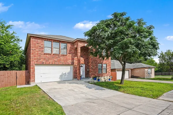 $250,000 | 8031 Cherry Glade, Converse, TX 78109