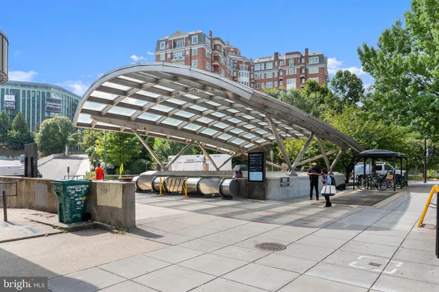 $625,000 | 2630 Adams Mill Road Northwest, Unit T06, Washington, DC 20009