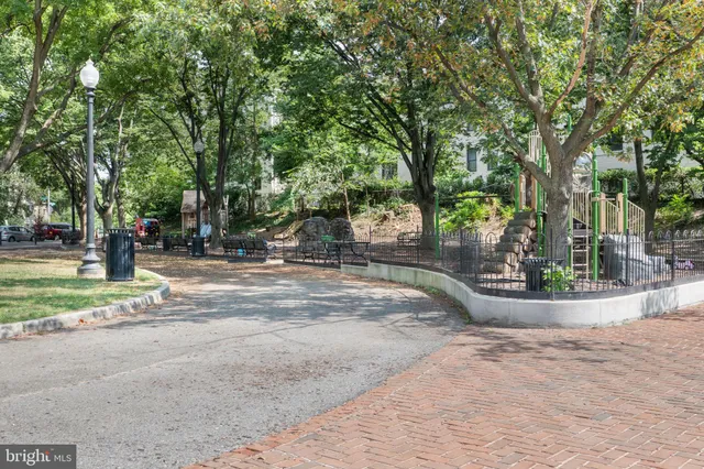 $625,000 | 2630 Adams Mill Road Northwest, Unit T06, Washington, DC 20009