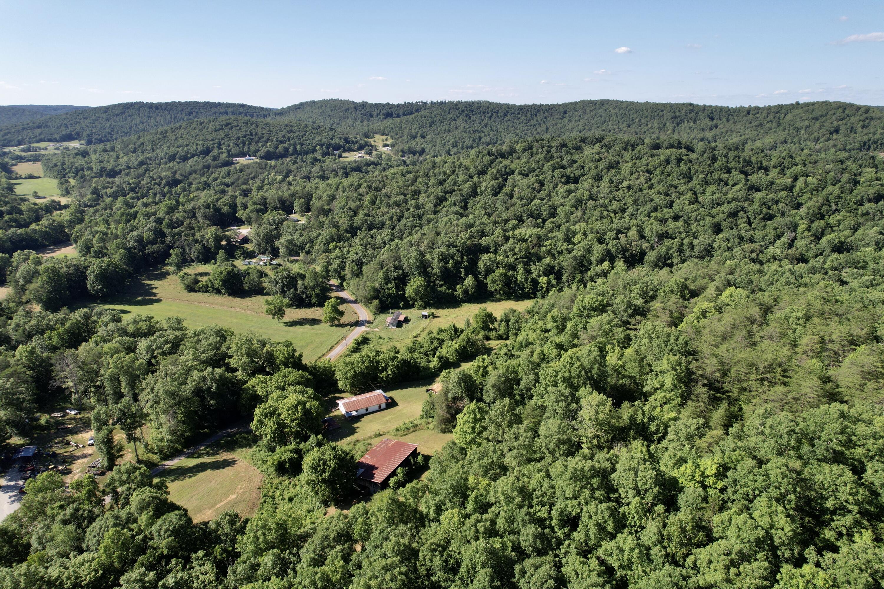 357 Sizemore Road Monticello, KY 42633 - Photo 15 of 50 Aerial