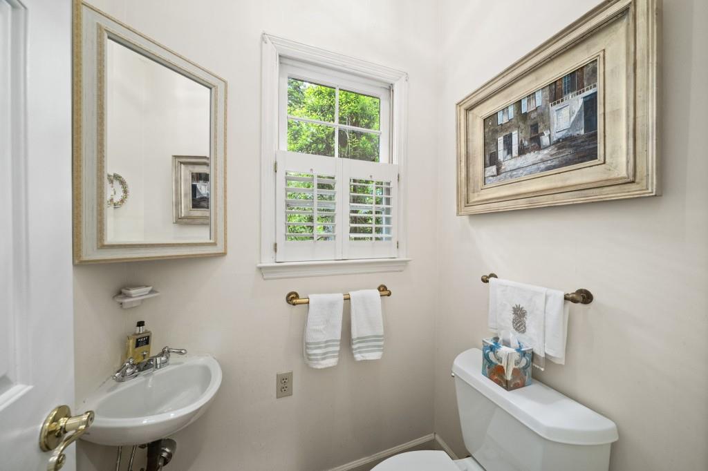 9100 Huntcliff Trace Sandy Springs, GA 30350 - Photo 18 of 80