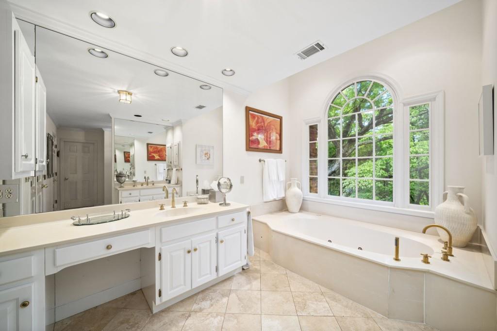 9100 Huntcliff Trace Sandy Springs, GA 30350 - Photo 31 of 80