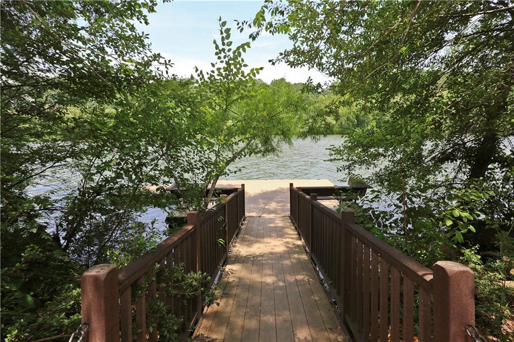 9100 Huntcliff Trace Sandy Springs, GA 30350 - Photo 74 of 80