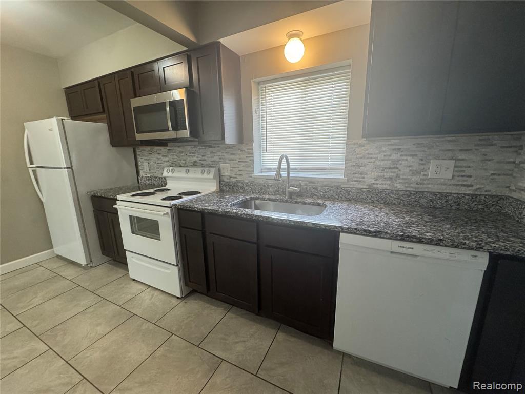 2800 David Street Melvindale, MI 48122 - Photo 3 of 20