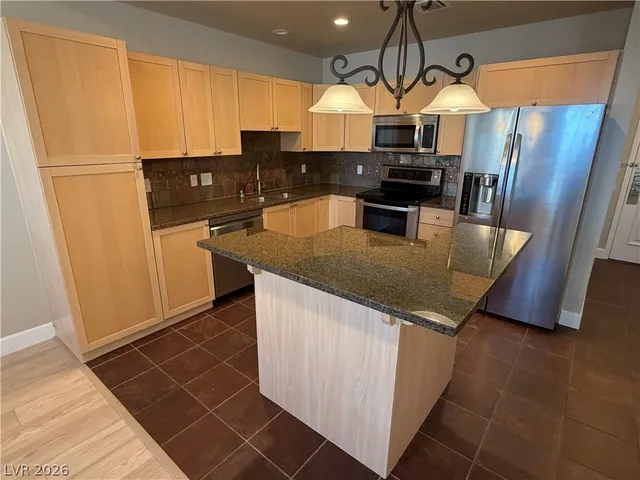 $1,395 | 2455 West Serene Avenue, Unit 716, Las Vegas, NV 89123