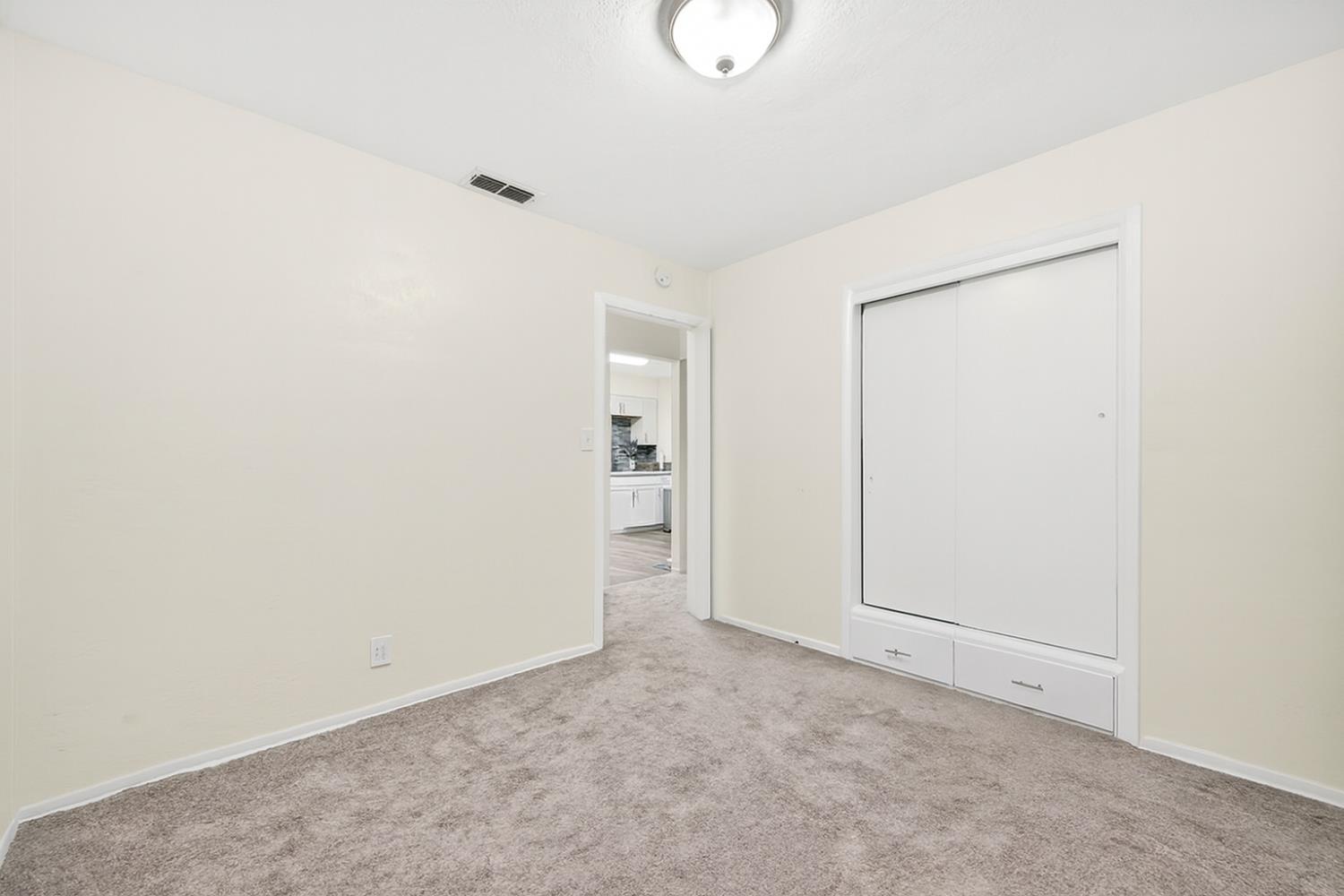 7244 Robin Road Fair Oaks, CA 95628 - Photo 12 of 38