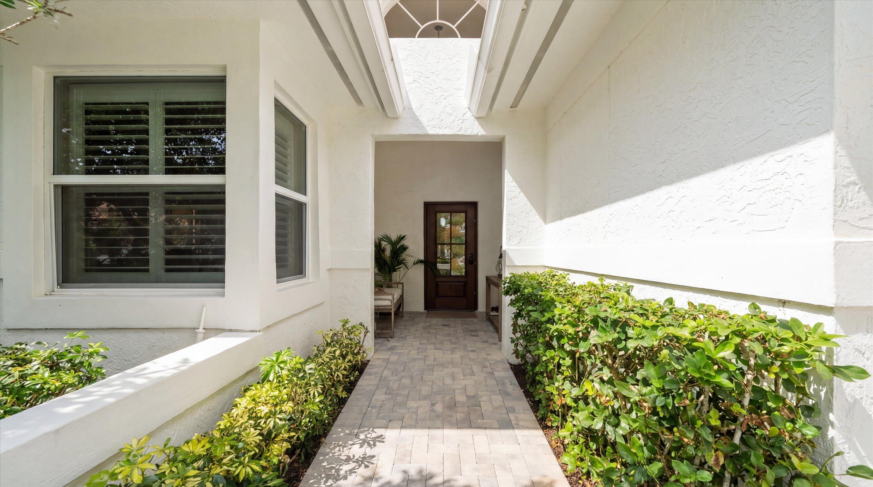 106 Toteka Circle Jupiter, FL 33458 - Photo 3 of 37 04-106 Toteka Cir