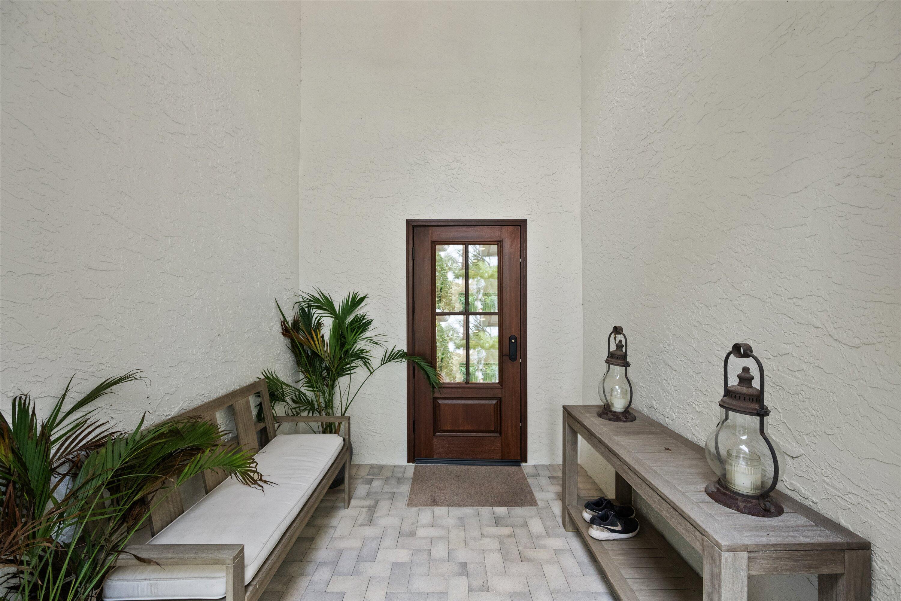 106 Toteka Circle Jupiter, FL 33458 - Photo 4 of 37 05-DSC_7957