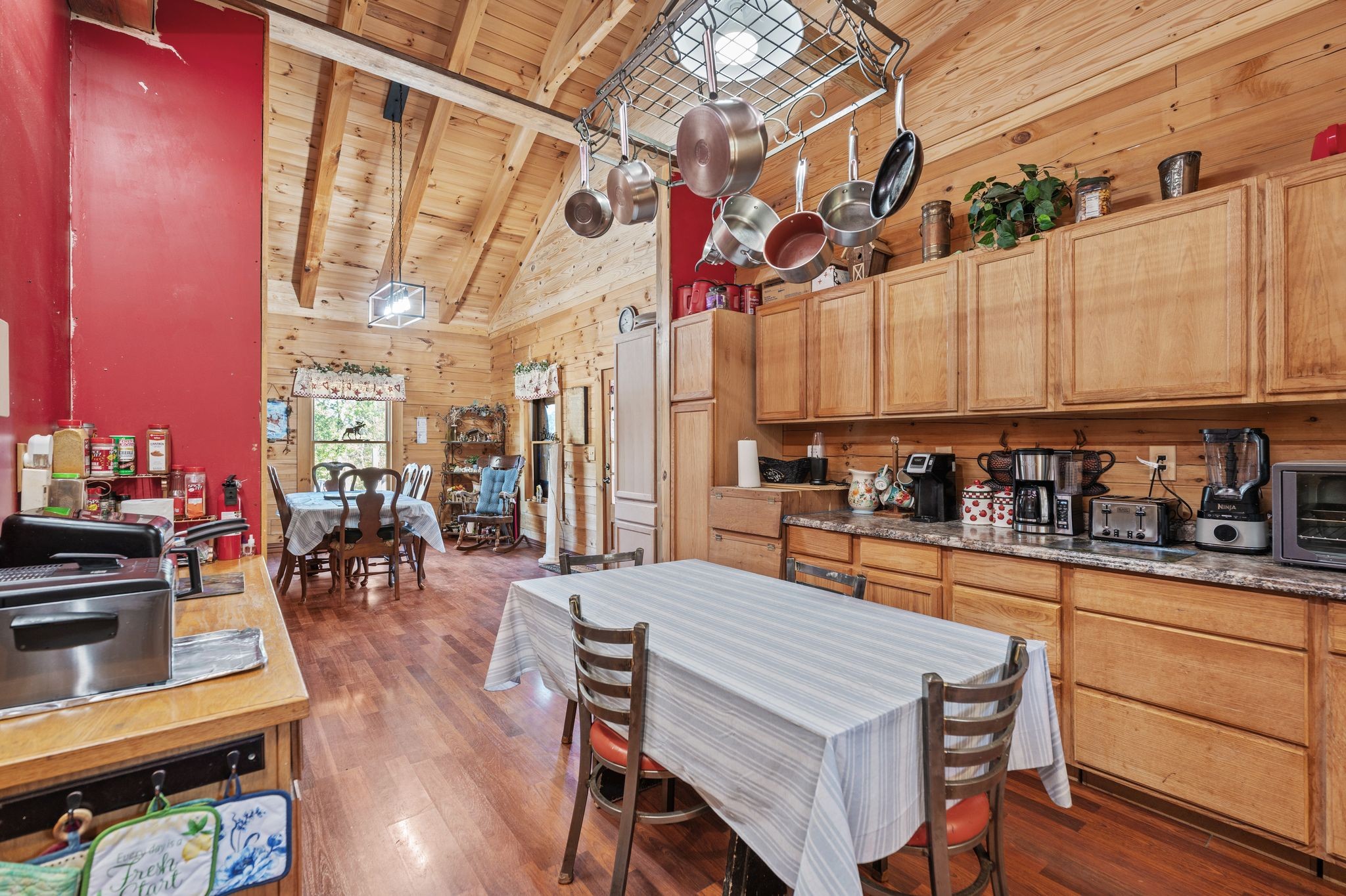 302 Faith Way Waynesboro, TN 38485 - Photo 14 of 99