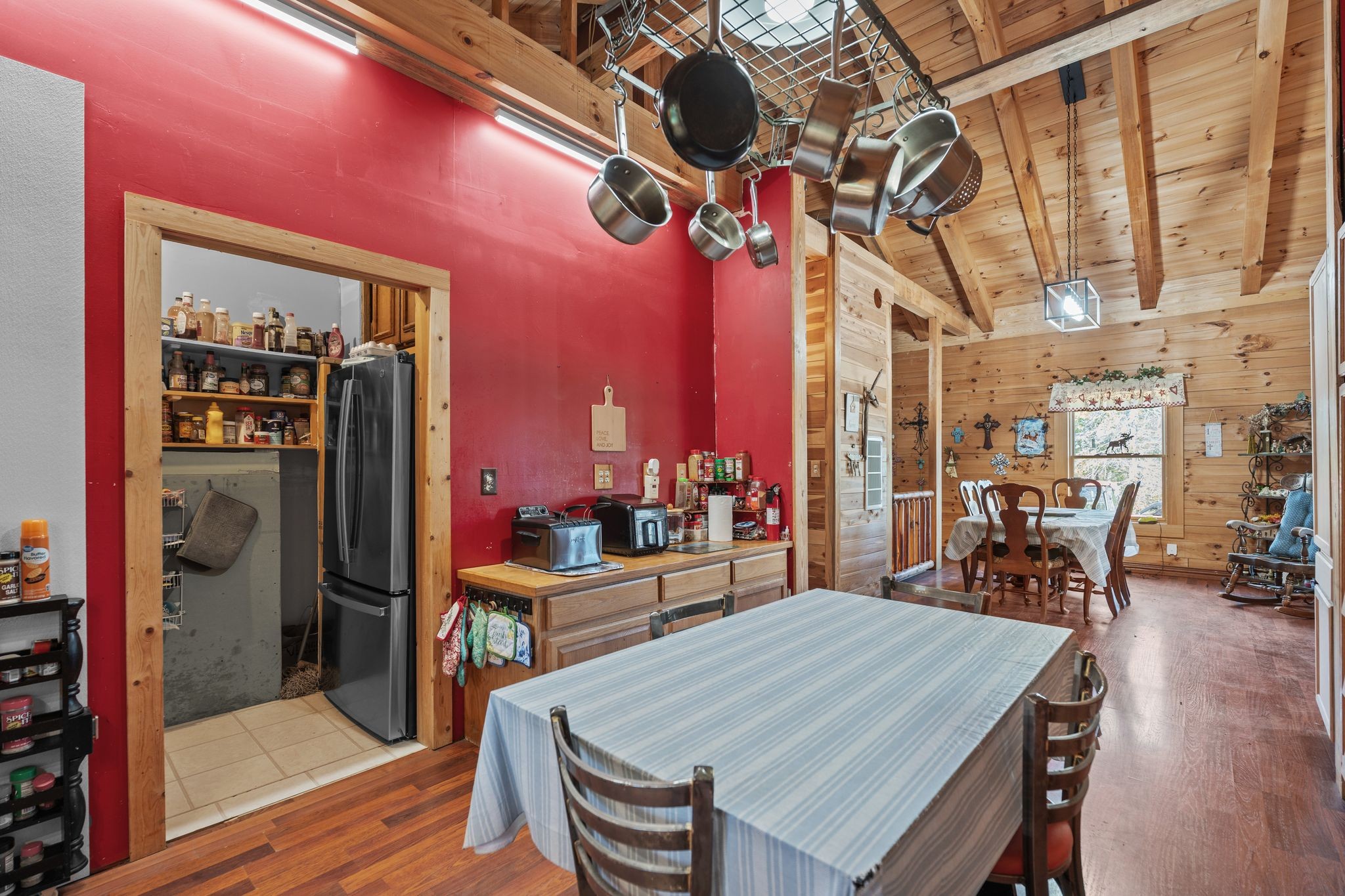 302 Faith Way Waynesboro, TN 38485 - Photo 16 of 99