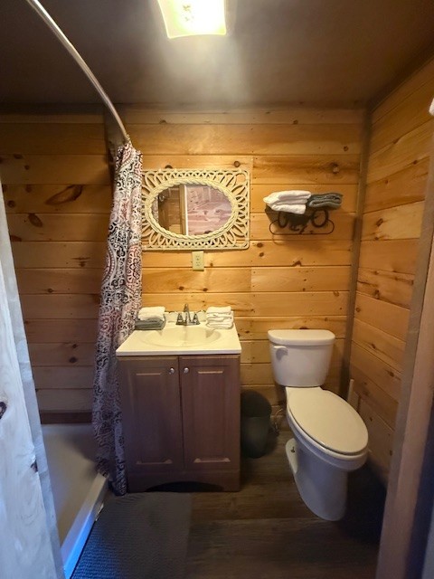 302 Faith Way Waynesboro, TN 38485 - Photo 74 of 99 a bathroom with a toilet and a sink