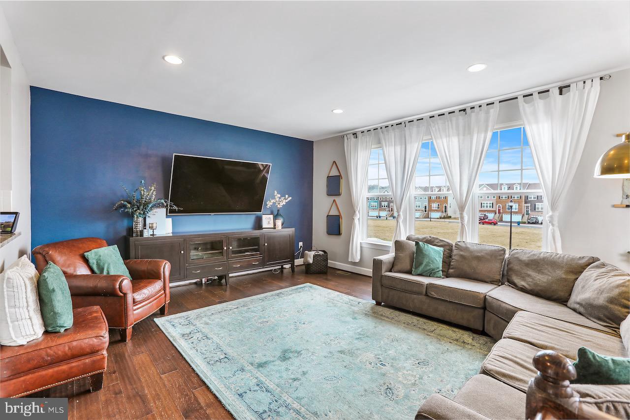 8920 Haversack Hunt Way Manassas, VA 20112 - Photo 7 of 25