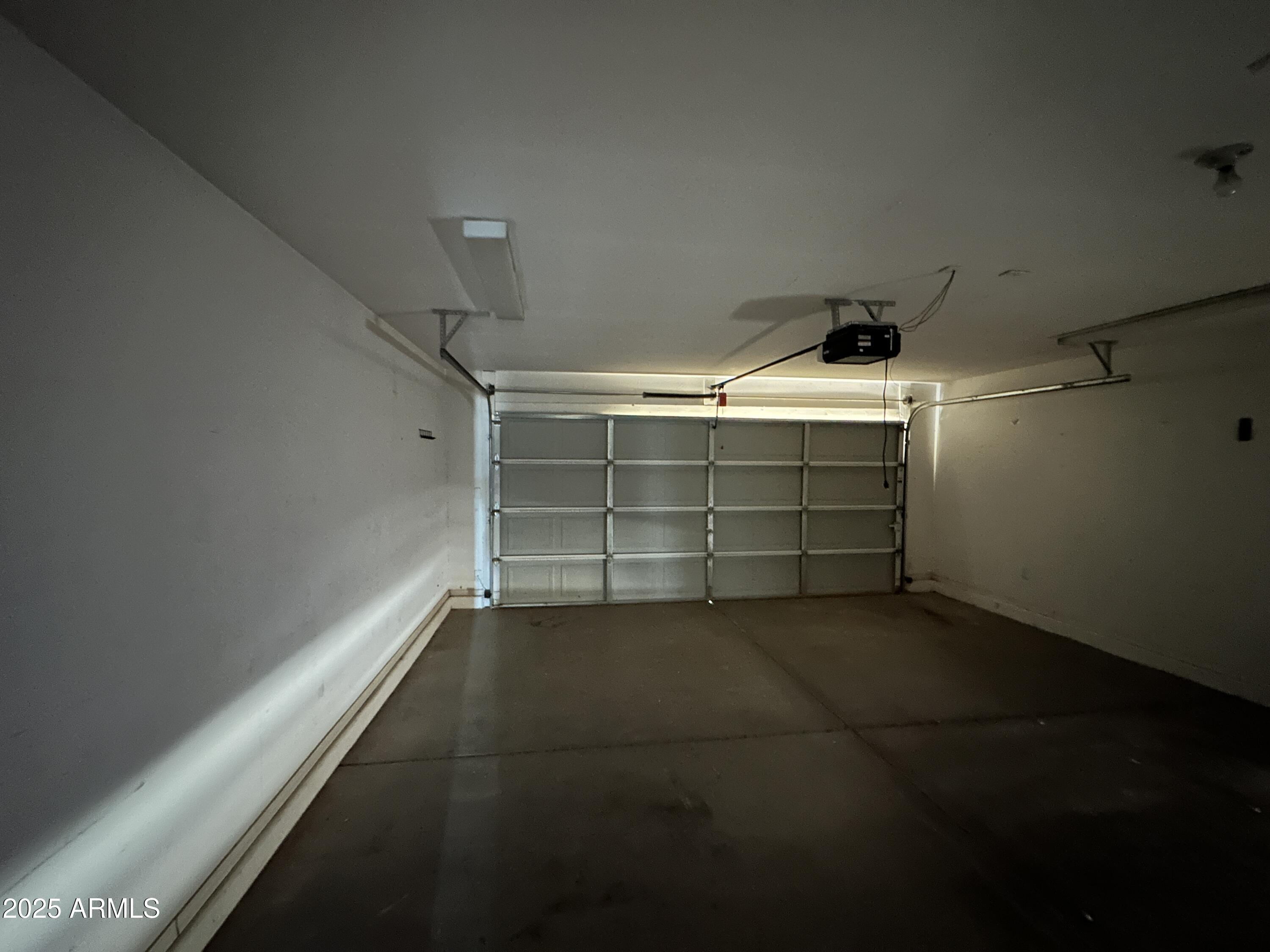 125 South Carter Ranch Road Coolidge, AZ 85128 - Photo 13 of 14 Garage