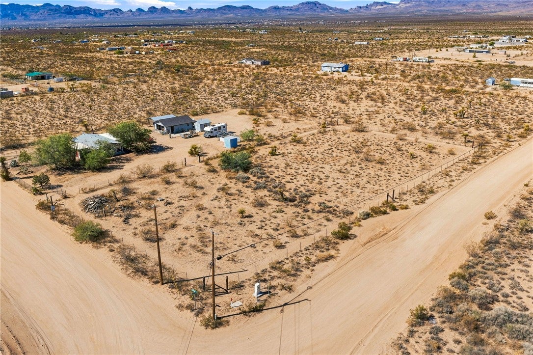 5490 North Laguna Road Golden Valley, AZ 86413 - Photo 1 of 80 Gallery Image 1