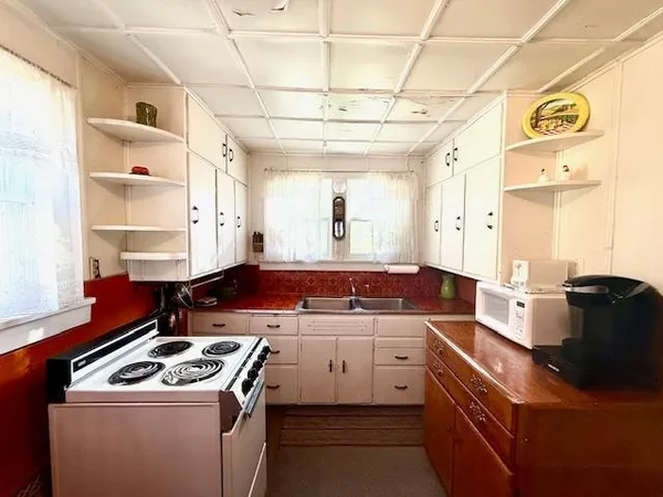 $149,500 | 307 South Winnebago Street, Caledonia, MN 55921