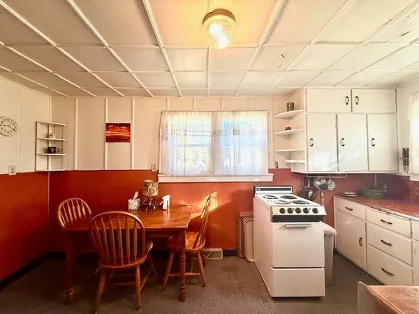 $149,500 | 307 South Winnebago Street, Caledonia, MN 55921