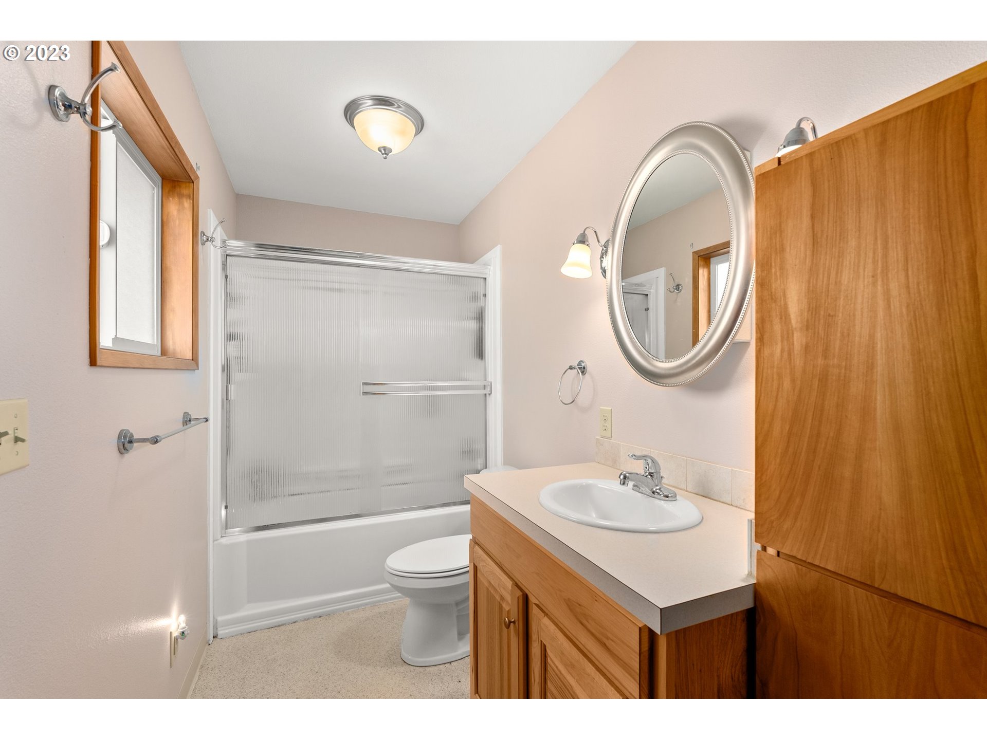 523 Warren Street Southwest Castle Rock, WA 98611 - Photo 14 of 44