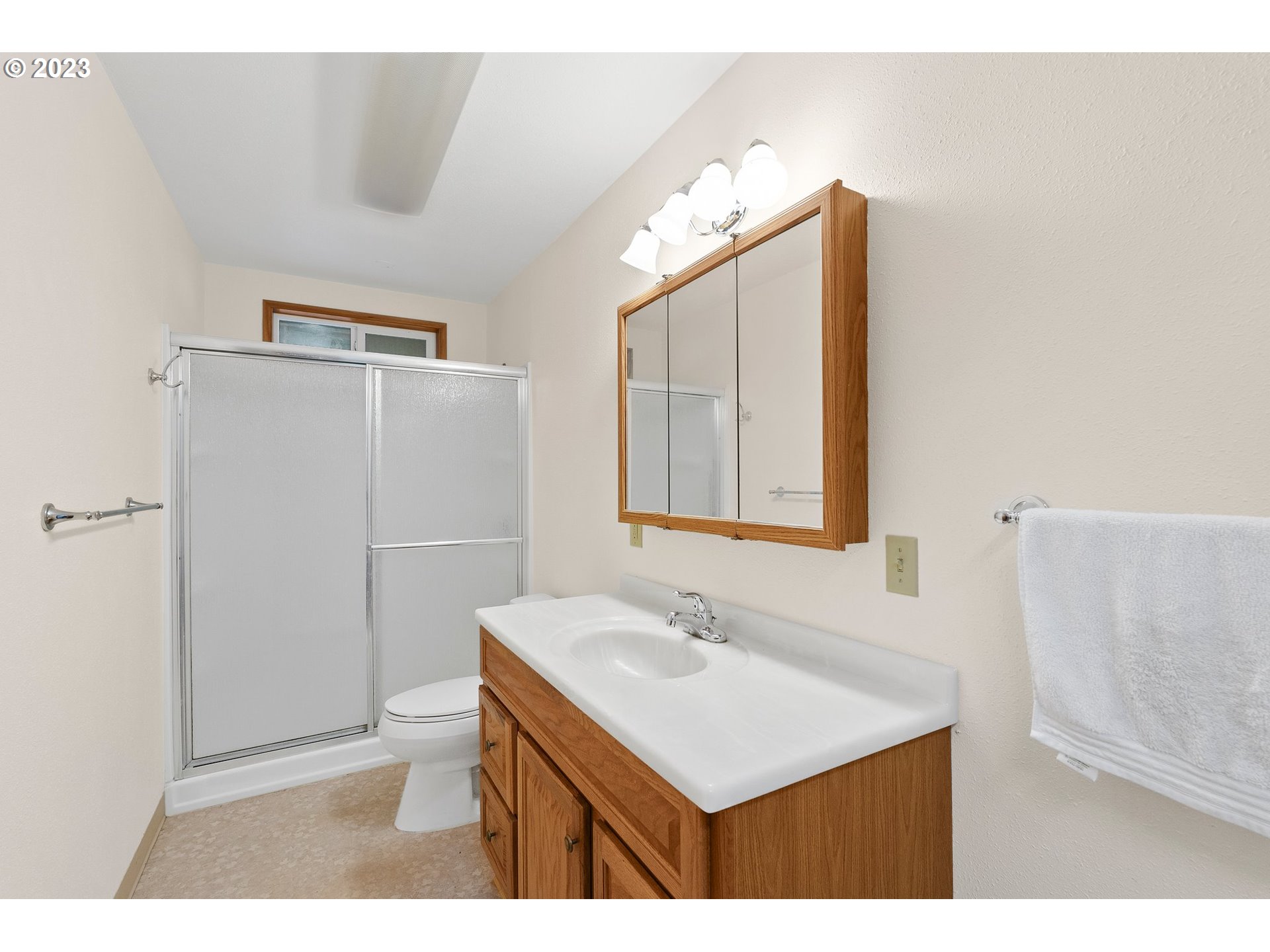 523 Warren Street Southwest Castle Rock, WA 98611 - Photo 19 of 44