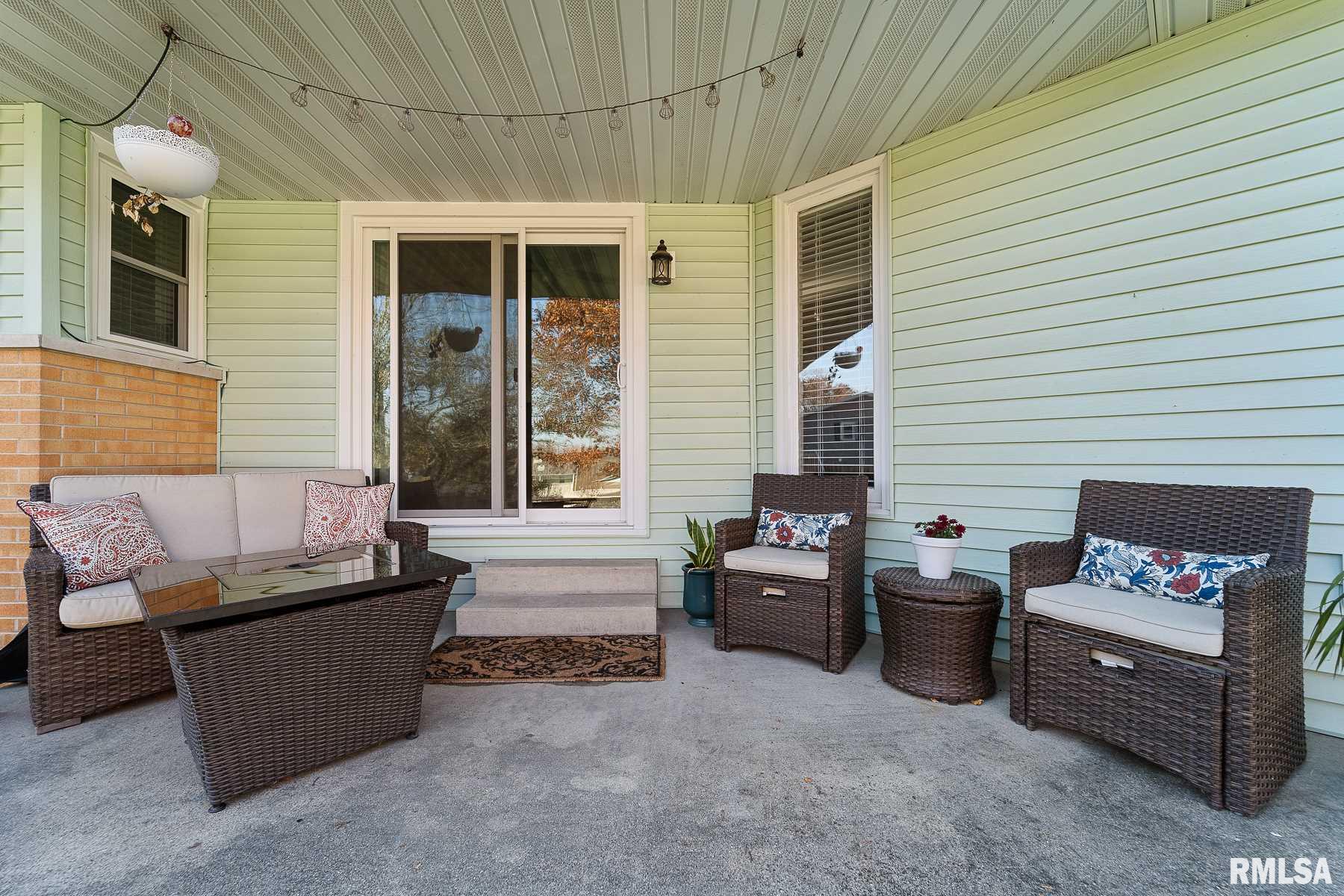 12 Greencastle Circle Springfield, IL 62712 - Photo 5 of 38 Gallery Image 5