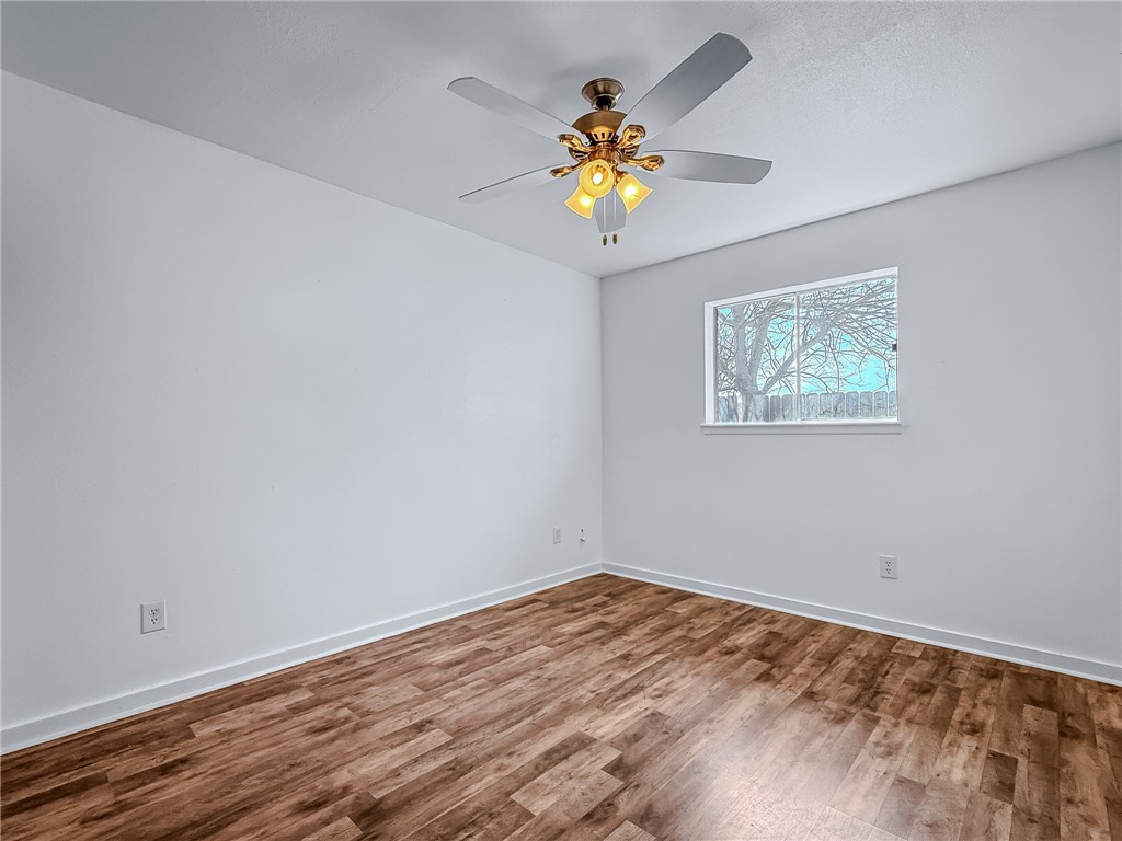 4916 Delwood Street, Unit D Corpus Christi, TX 78413 - Photo 13 of 16