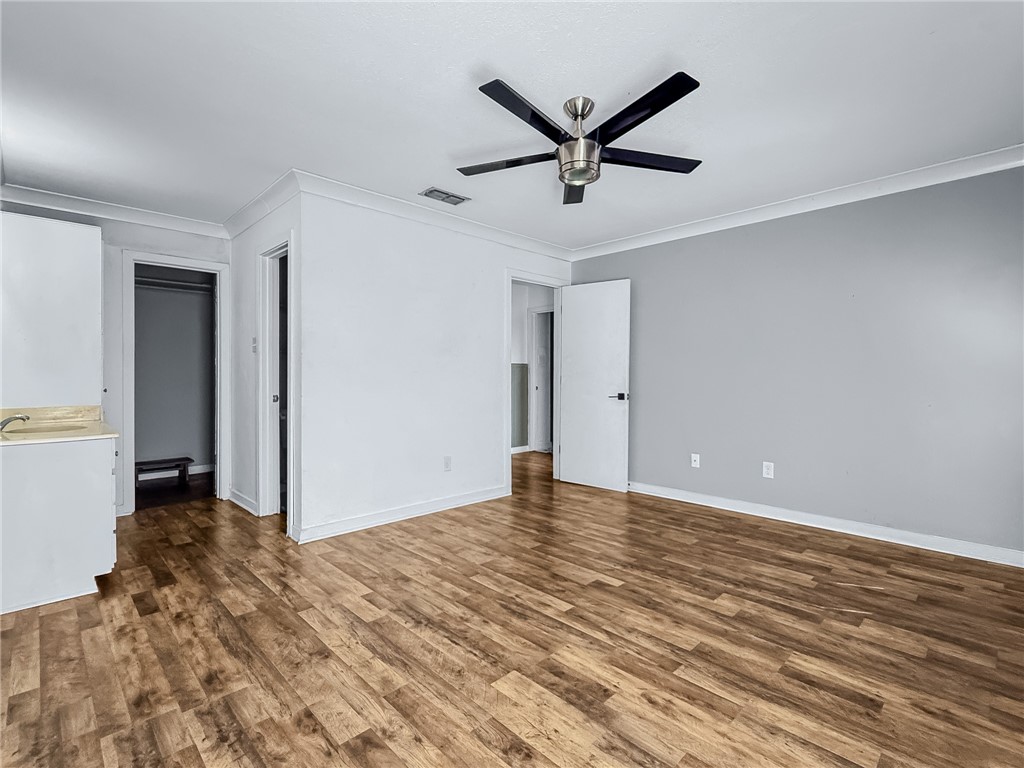 4916 Delwood Street, Unit D Corpus Christi, TX 78413 - Photo 10 of 16