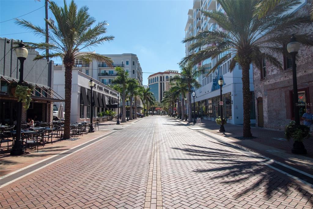 1111 Ritz Carlton Drive, Unit 1202 Sarasota, FL 34236 - Photo 46 of 49