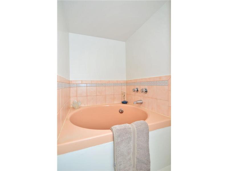 6635 Landview Road Pittsburgh, PA 15217 - Photo 9 of 17 Master Bath/Spa. This soaking tub in hidden away from the dressing area.