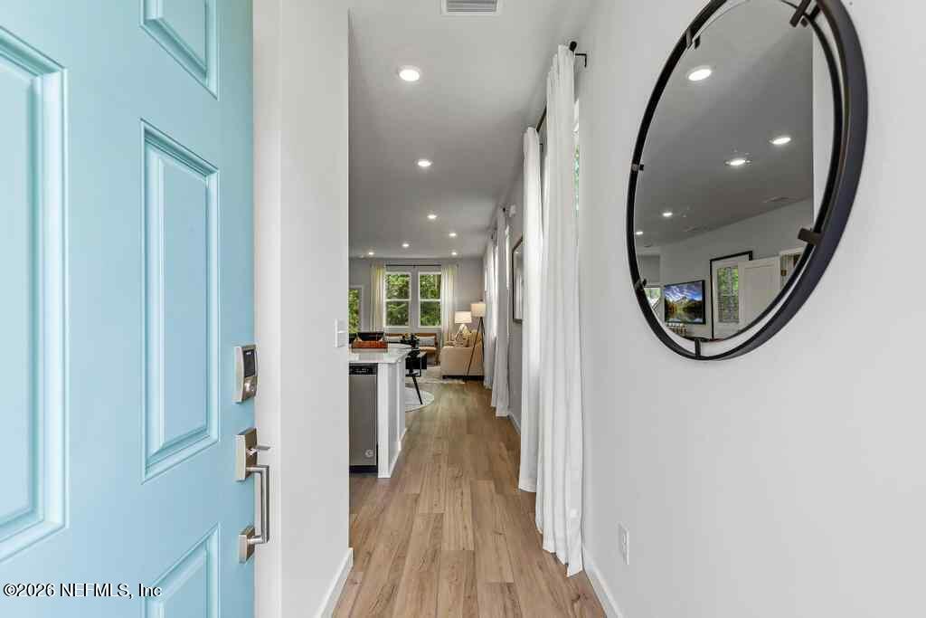 10747 Waterfield Road Jacksonville, FL 32210 - Photo 6 of 24 Crescent Entry - Bishop