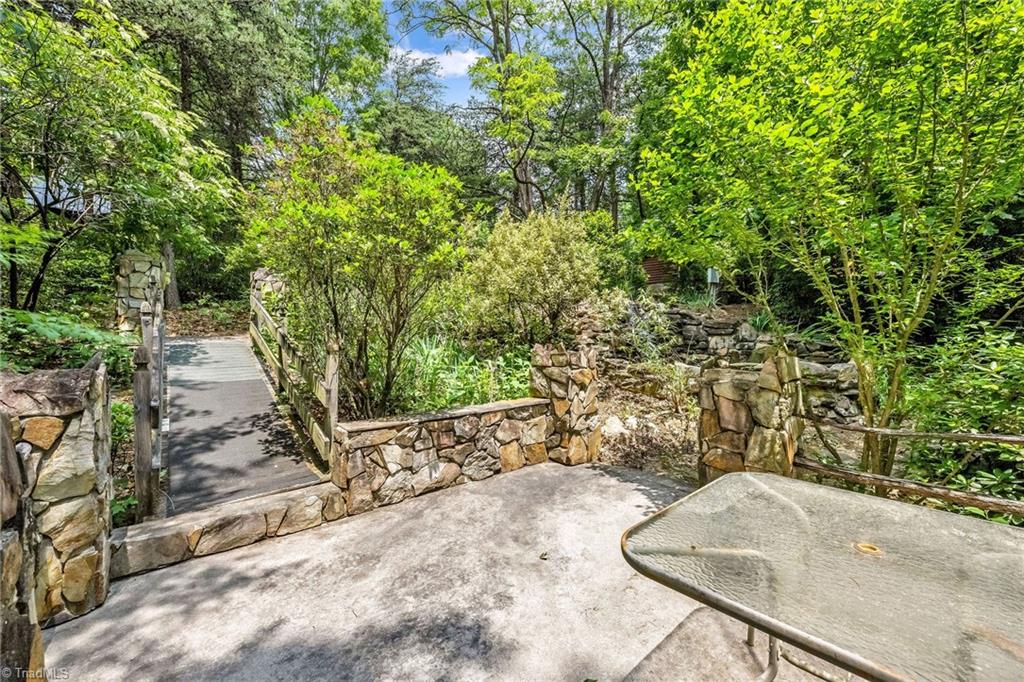 847 Overland Trail Hays, NC 28635 - Photo 11 of 48