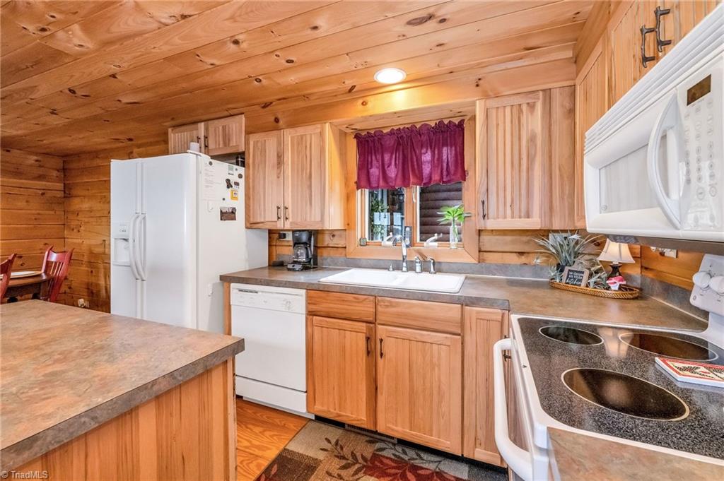 847 Overland Trail Hays, NC 28635 - Photo 21 of 48