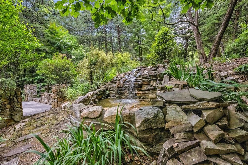 847 Overland Trail Hays, NC 28635 - Photo 10 of 48