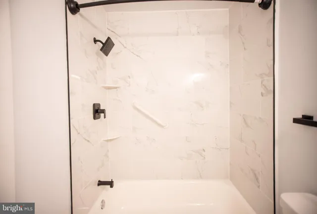 $244,900 | 13408 Shady Knoll Drive, Unit 308, Silver Spring, MD 20904