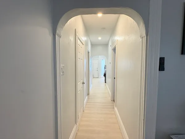 $4,200 | 137 Centre Street, Unit 1, Boston, MA 02119