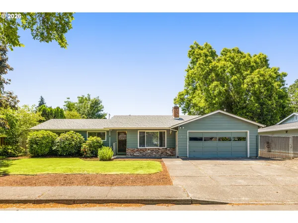 $500,000 | 828 Northwest Forest Street, Hillsboro, OR 97124