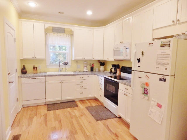 25 Rice Lane Edisto Beach, SC 29438 - Photo 13 of 53 12