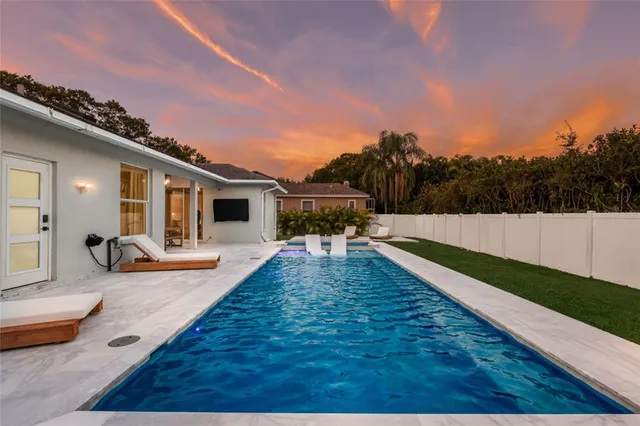 $749,000 | 597 Oak River Court, Osprey, FL 34229