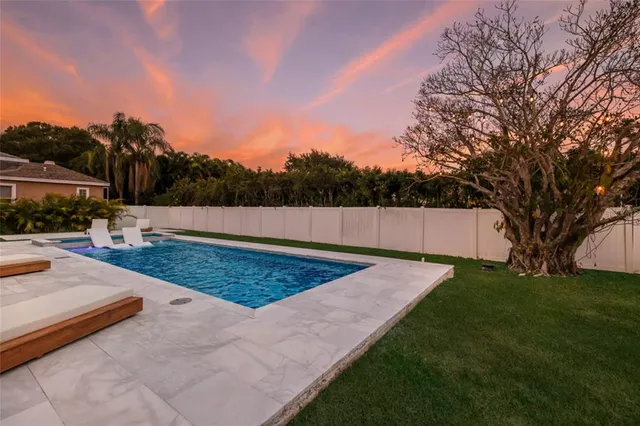 $749,000 | 597 Oak River Court, Osprey, FL 34229