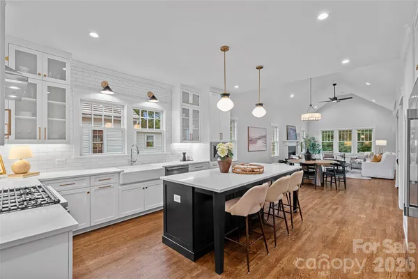 $2,250,000 | 709 North Main Street, Davidson, NC 28036