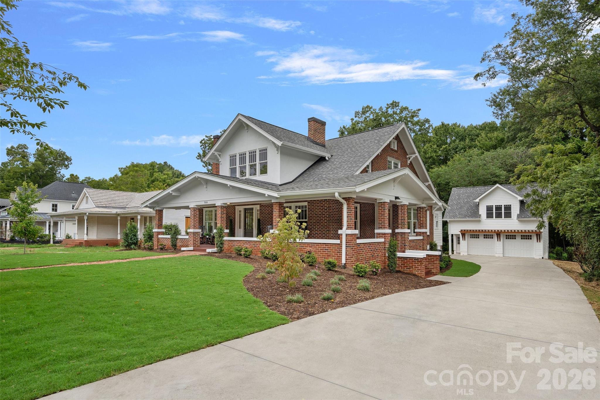 709 North Main Street Davidson, NC 28036 - Photo 3 of 48