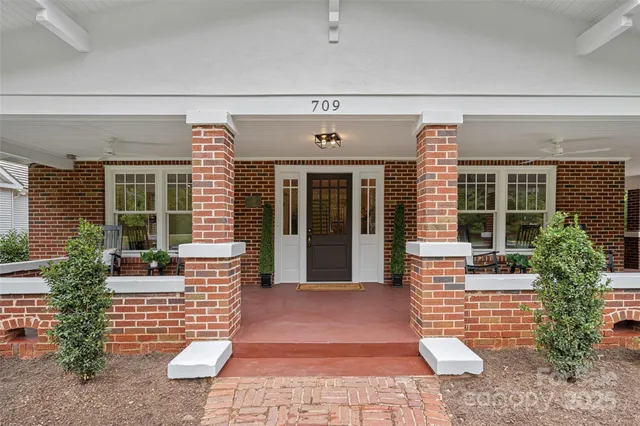 $2,690,000 | 709 North Main Street, Davidson, NC 28036