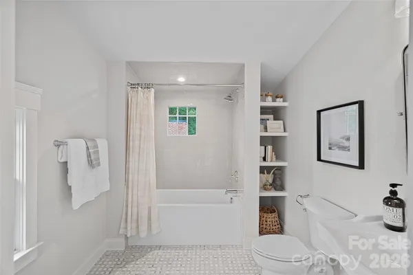 $2,250,000 | 709 North Main Street, Davidson, NC 28036