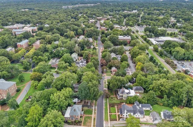 $2,690,000 | 709 North Main Street, Davidson, NC 28036
