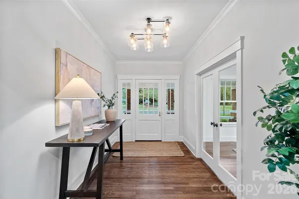 $2,250,000 | 709 North Main Street, Davidson, NC 28036