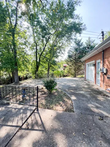 $1,625 | 2108 Barkley Drive, Clarksville, TN 37043