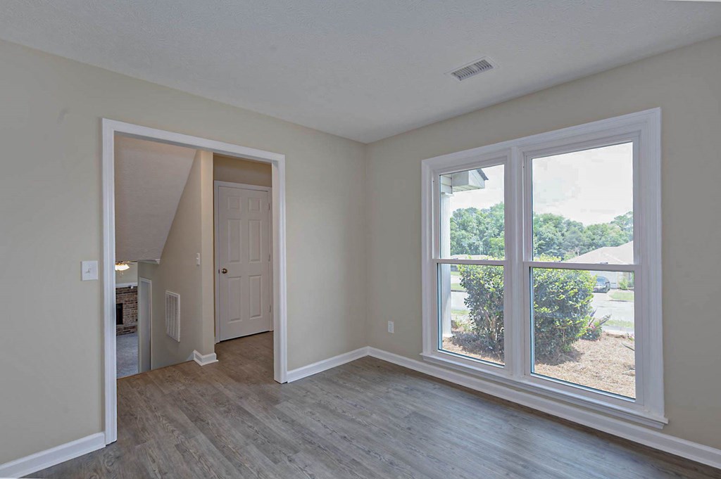 1359 Kings Mountain Road Columbus, GA 31907 - Photo 5 of 26