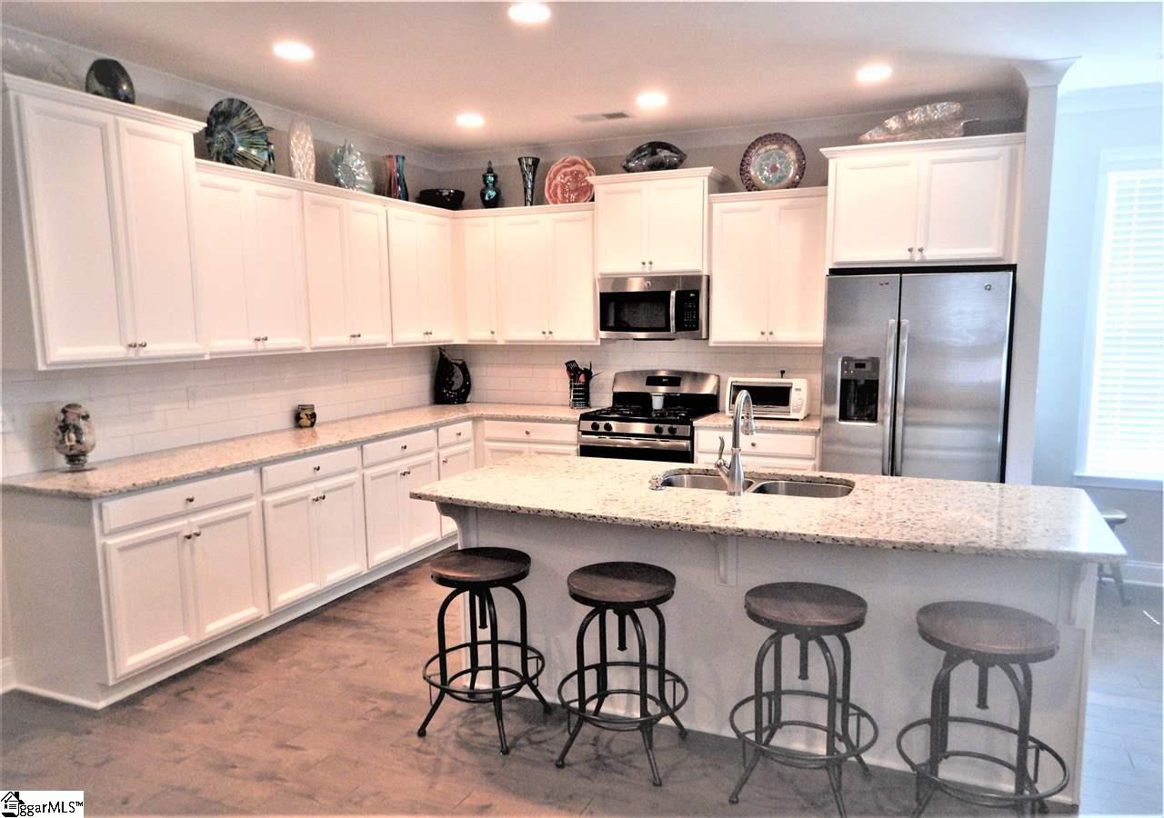 114 Meritage Street Greer, SC 29651 - Photo 8 of 30 Gallery Image 8