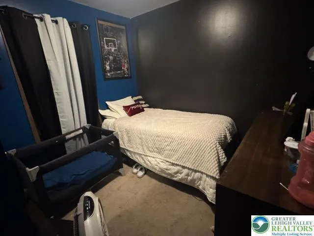 a close view of stove