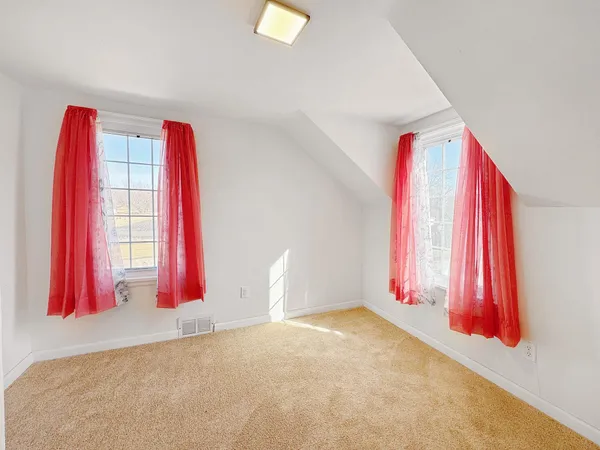 $109,000 | 854 Ash Avenue, Westbrook, MN 56183