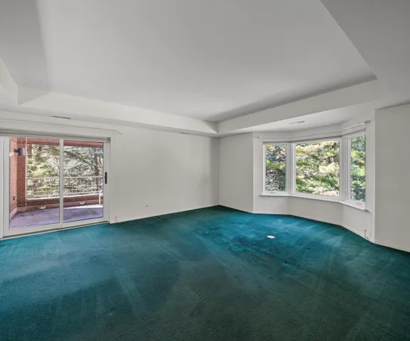 $625,000 | 3000 Glazier Way, Unit 210, Ann Arbor, MI 48105